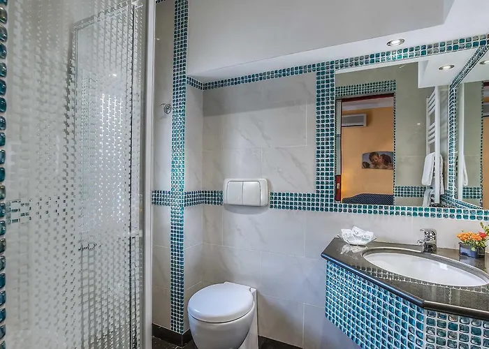 Caracciolo Hotel 3*