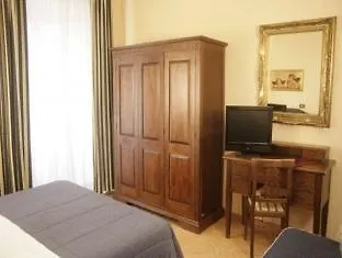 Caracciolo Hotel